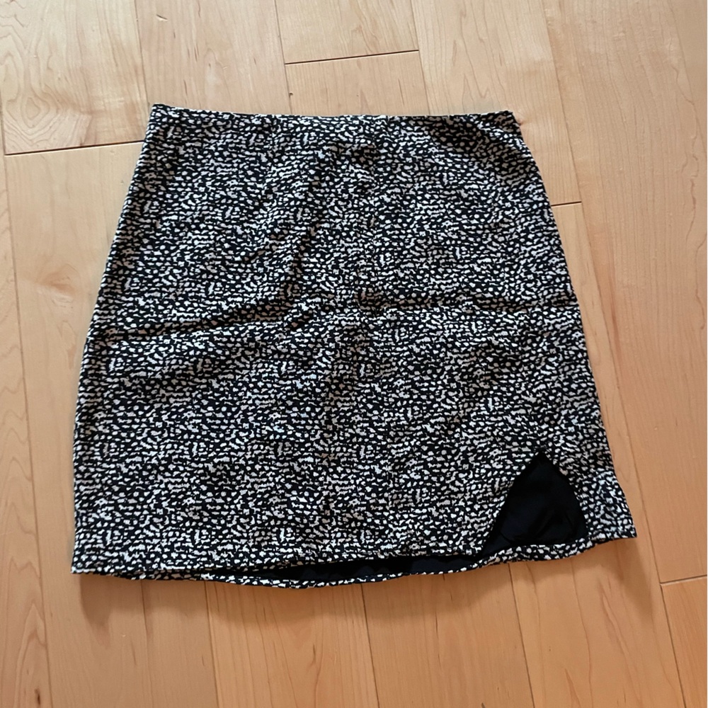 90s Inspired Mini Skirt